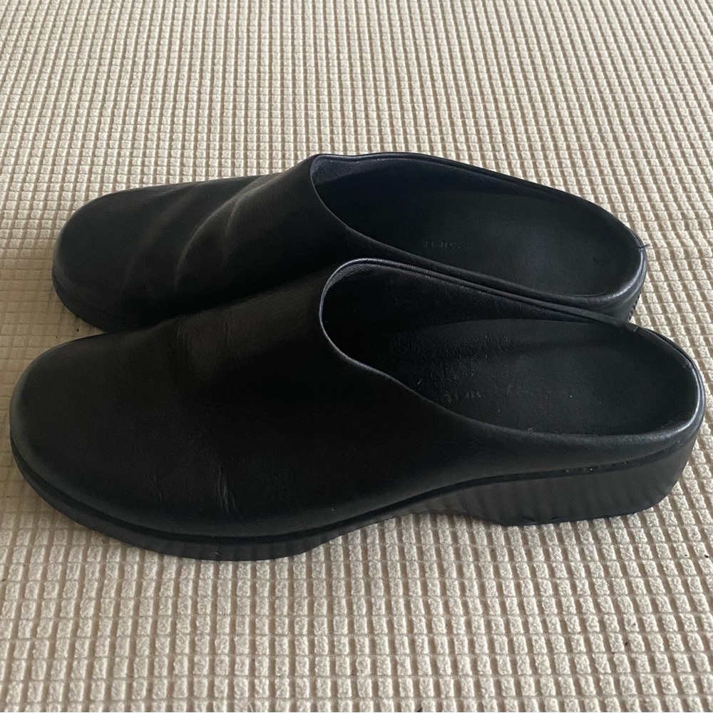Easy Spirit Soft Leather Mules Shoes
